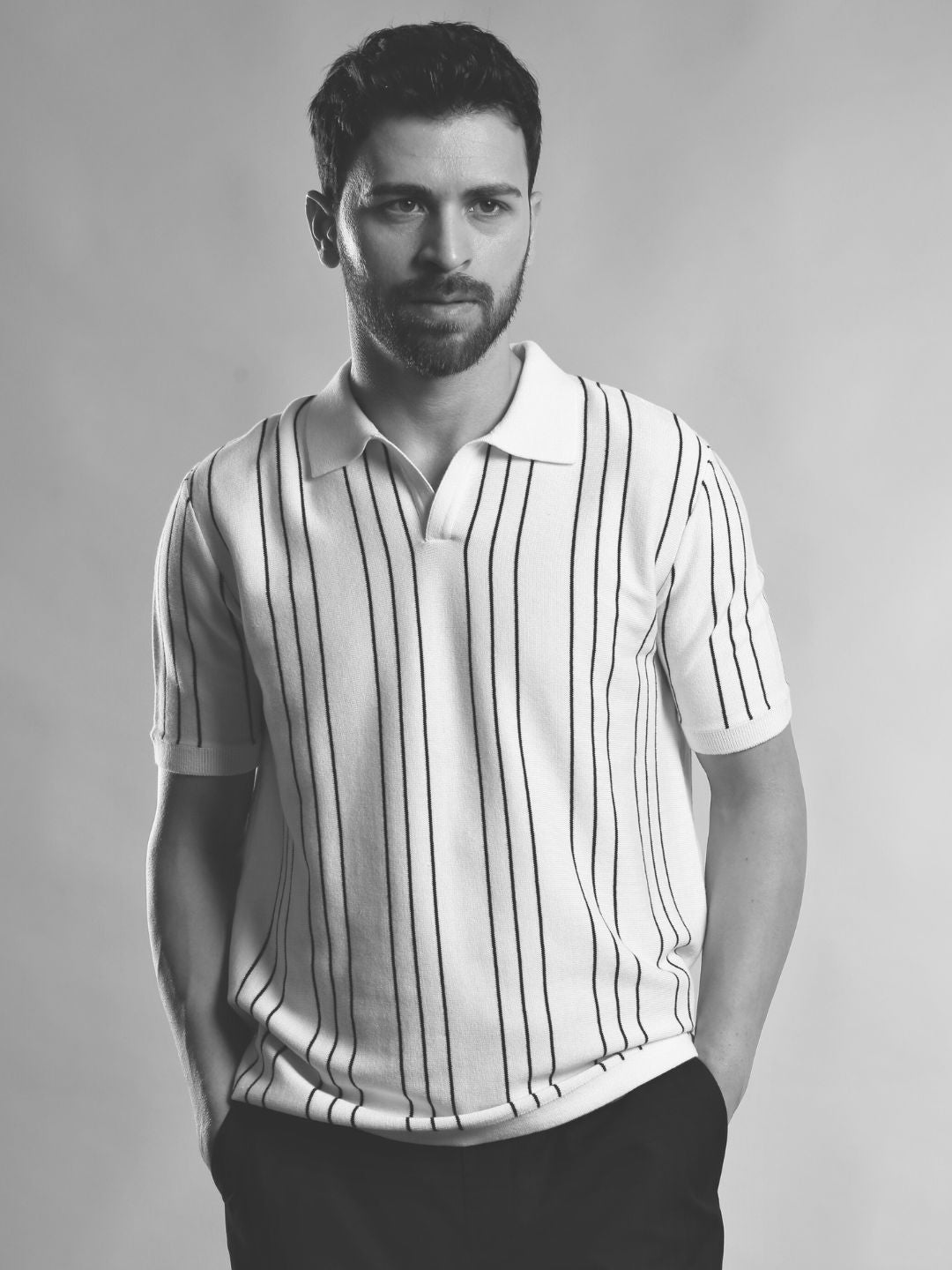 VERTICAL STRIPED GOLF SHIRT