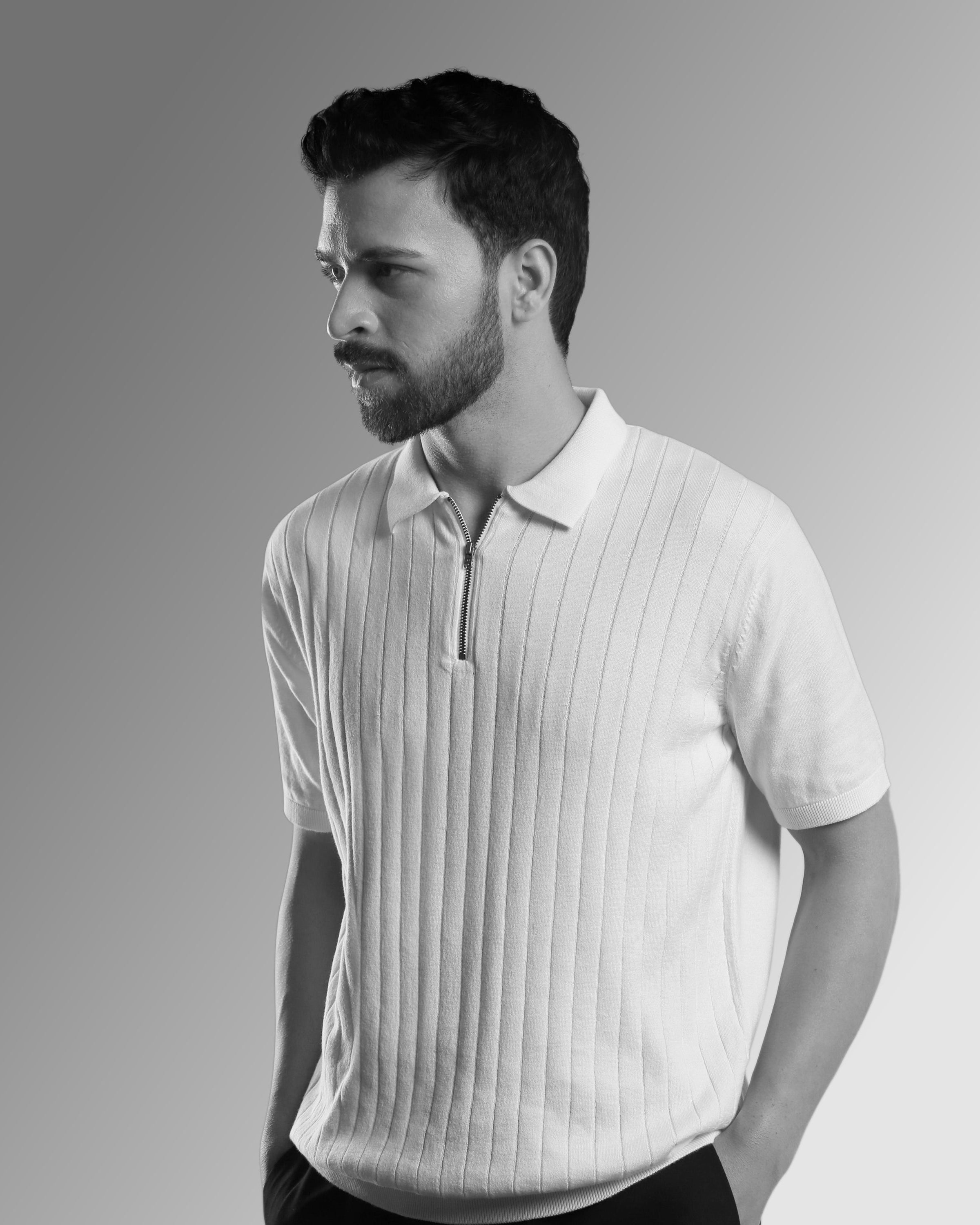 WHITE, RIBBED GOLF SHIRT