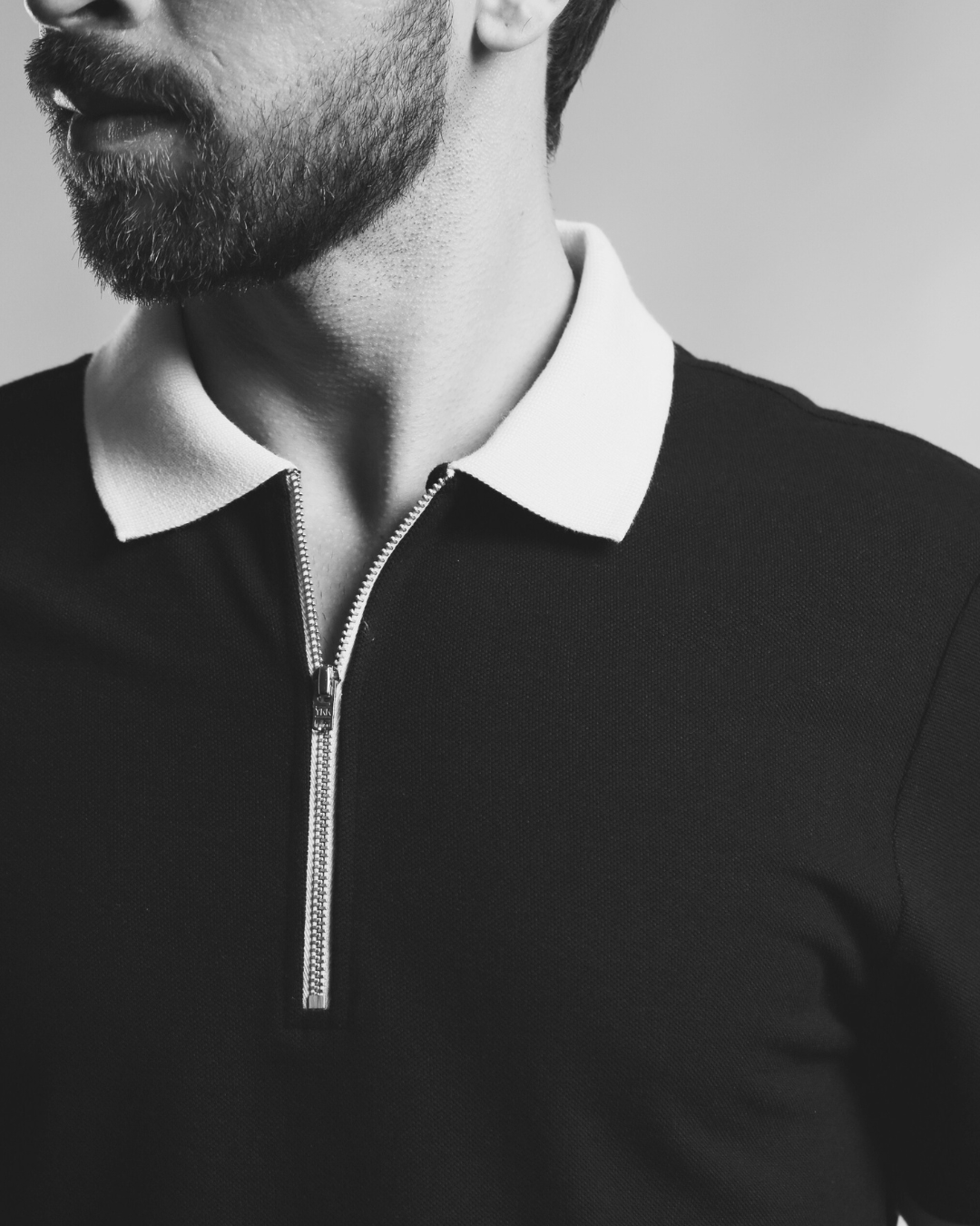 CLASSIC GOLF SHIRT WITH CONTRAST ZIPPER