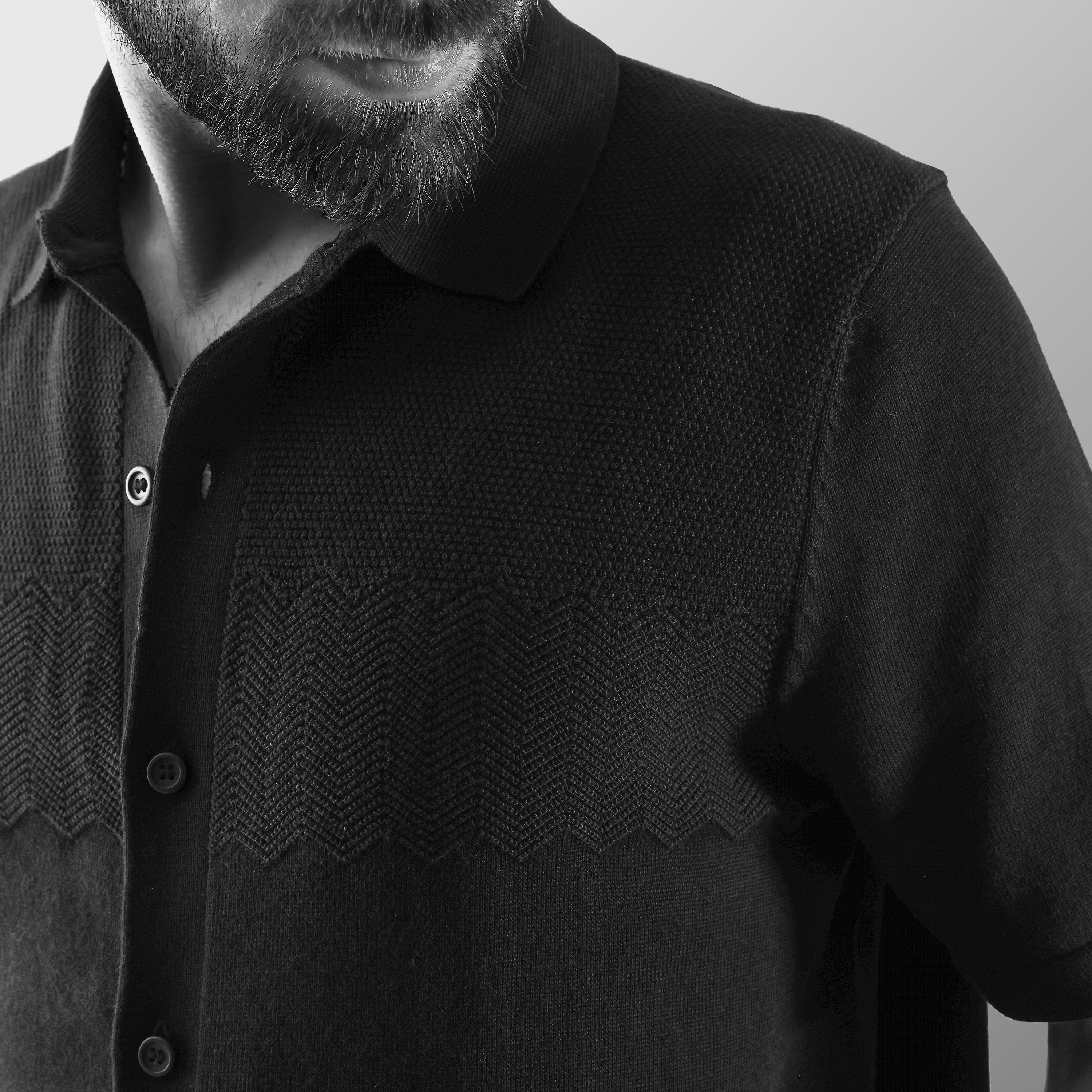 THE MOSAIC HALF-SLEEVE FLAT-KNIT BLACK SHIRT