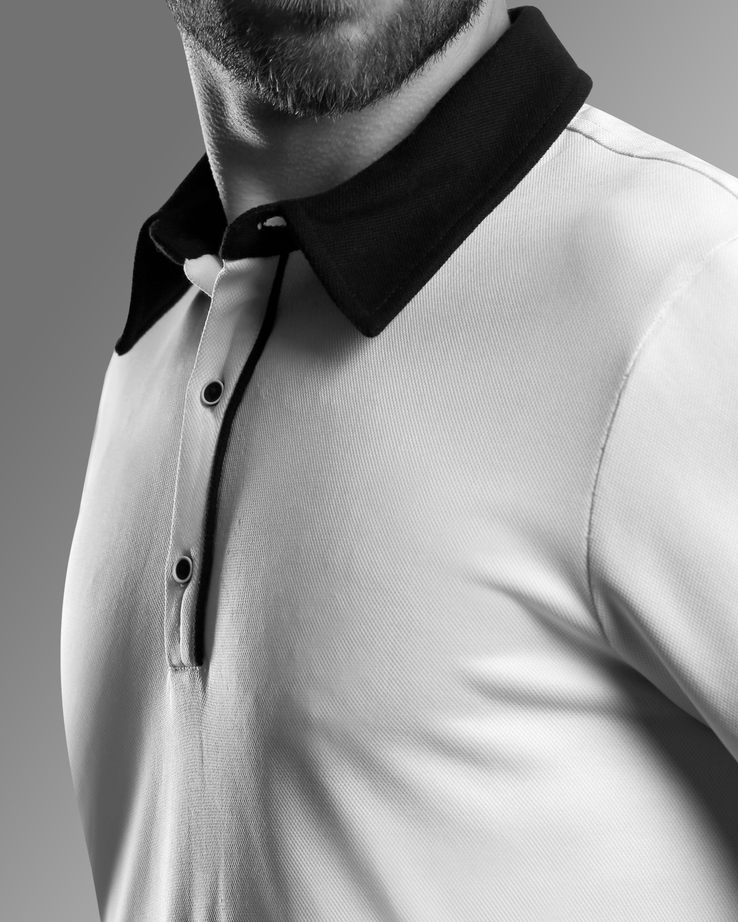 BUTTONED WHITE GOLF SHIRT