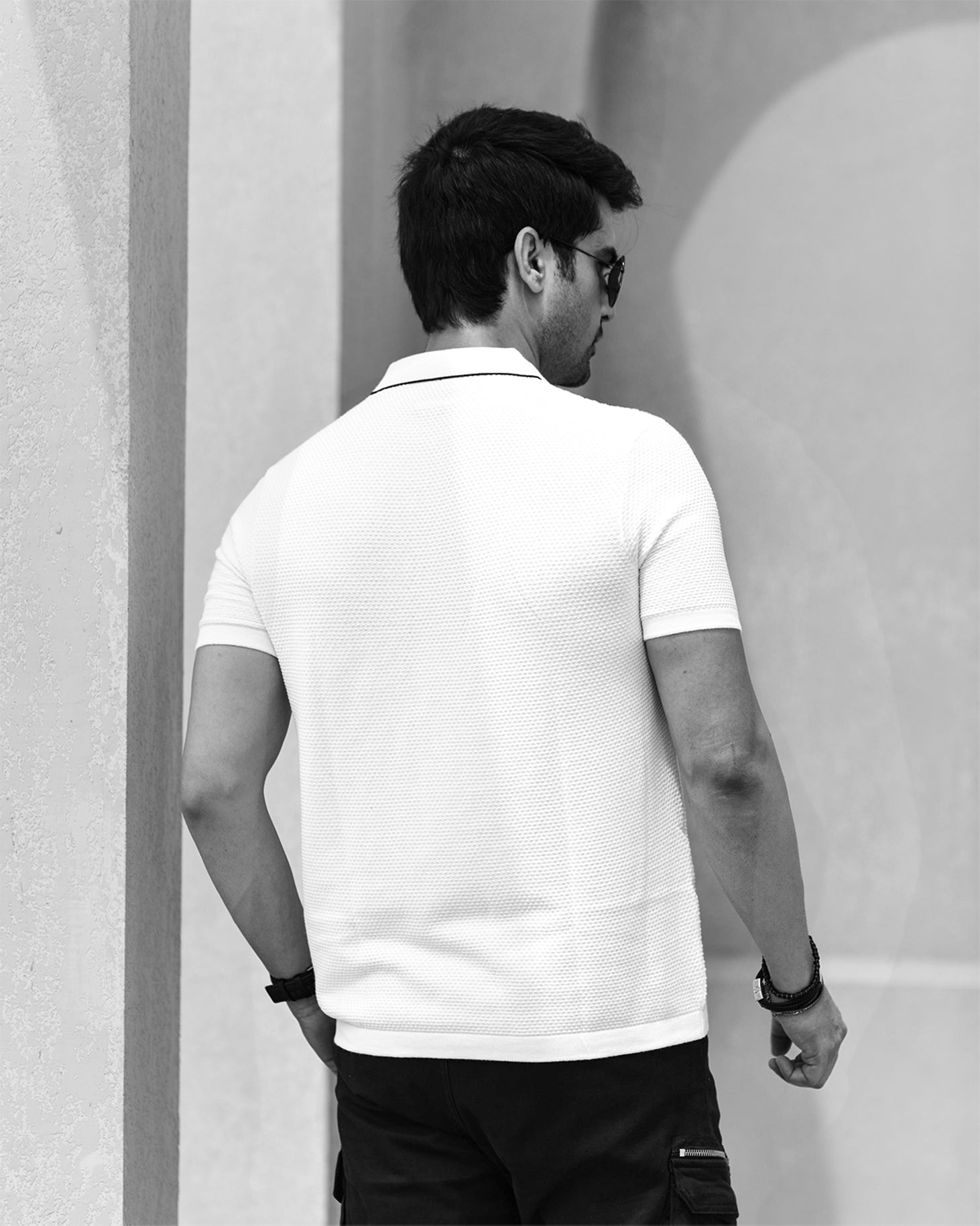 TEXTURED WHITE GOLF SHIRT