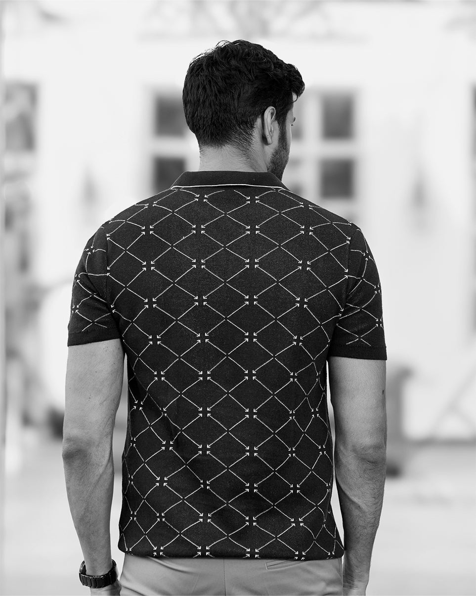 GEOMETRIC PATTERNED GOLF SHIRT
