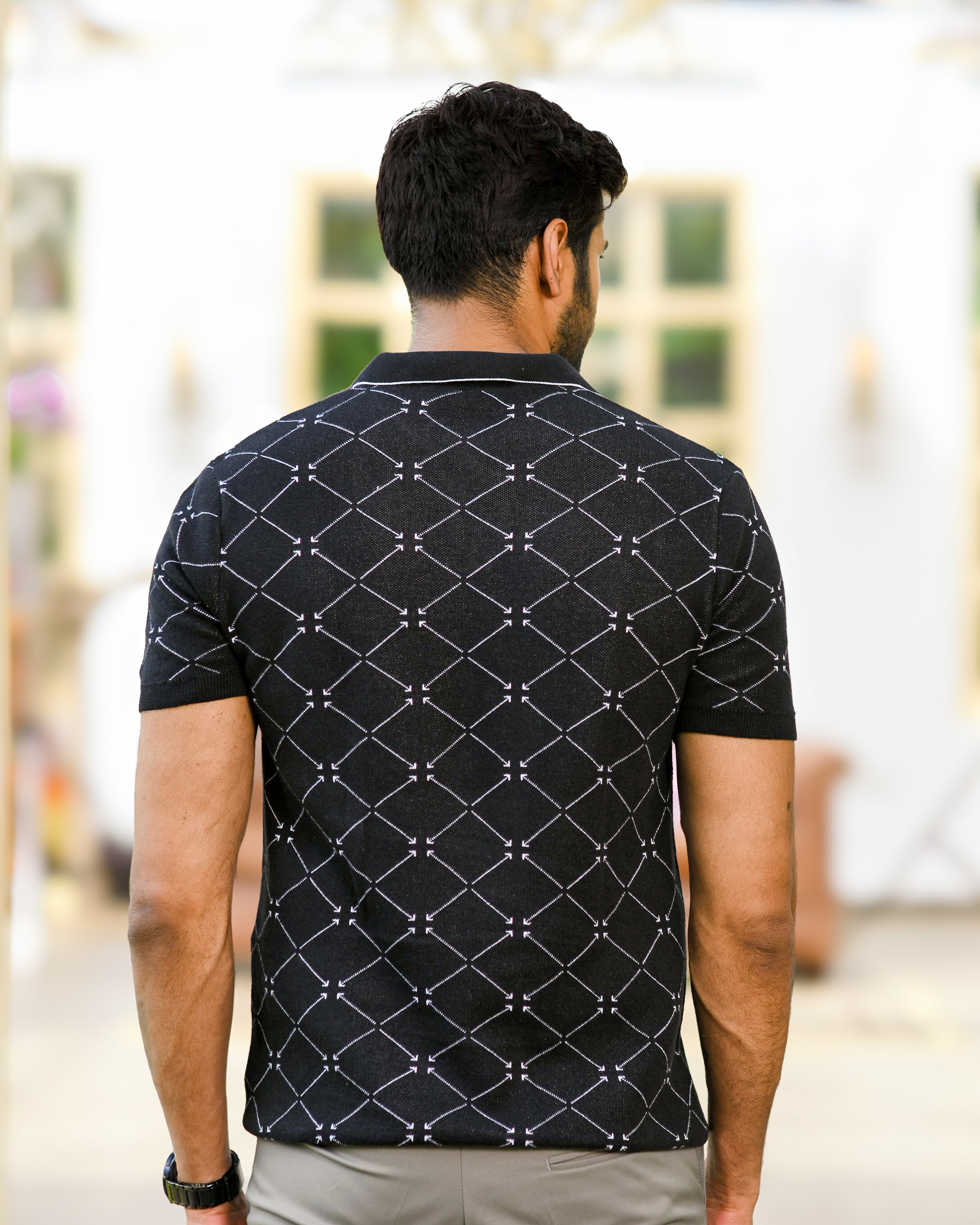 GEOMETRIC PATTERNED PINNACLE POLO