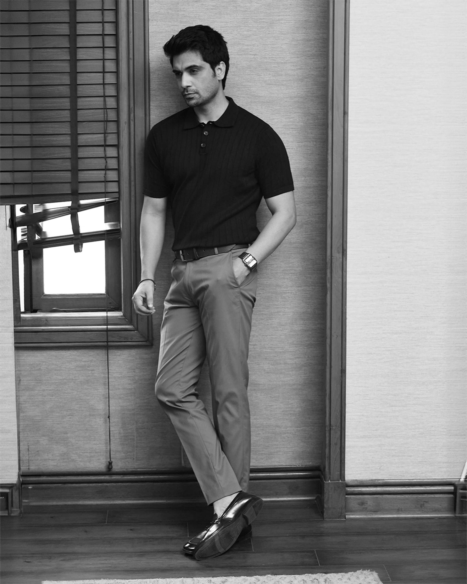 RIBBED BLACK GOLF SHIRT