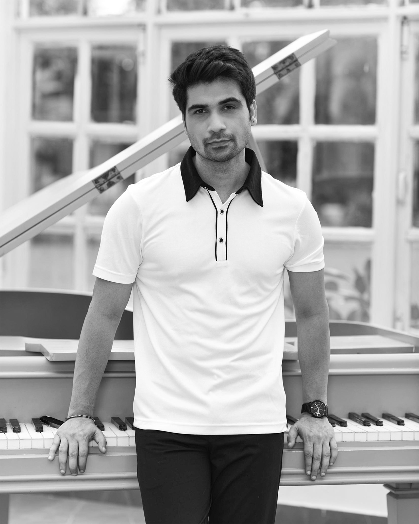 BUTTONED WHITE GOLF SHIRT