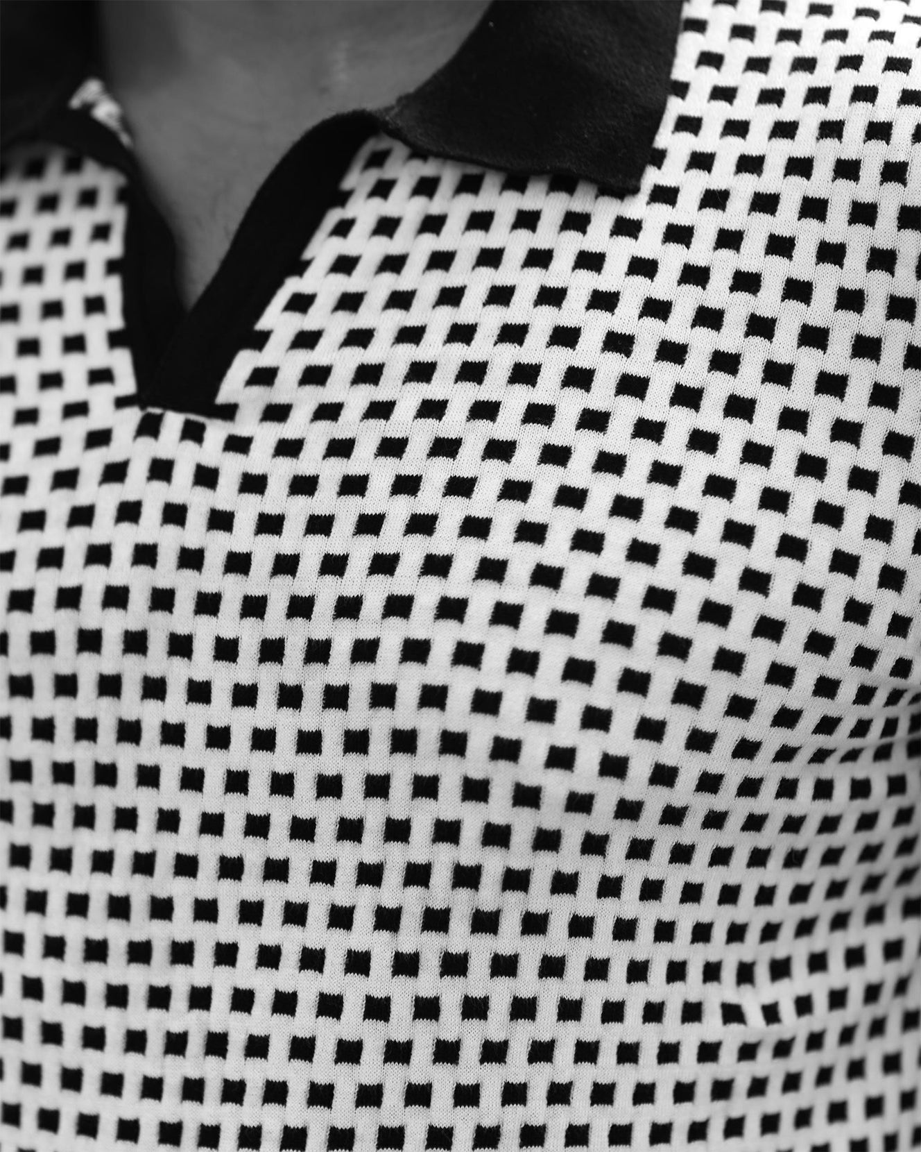 DOTTED GOLF SHIRT