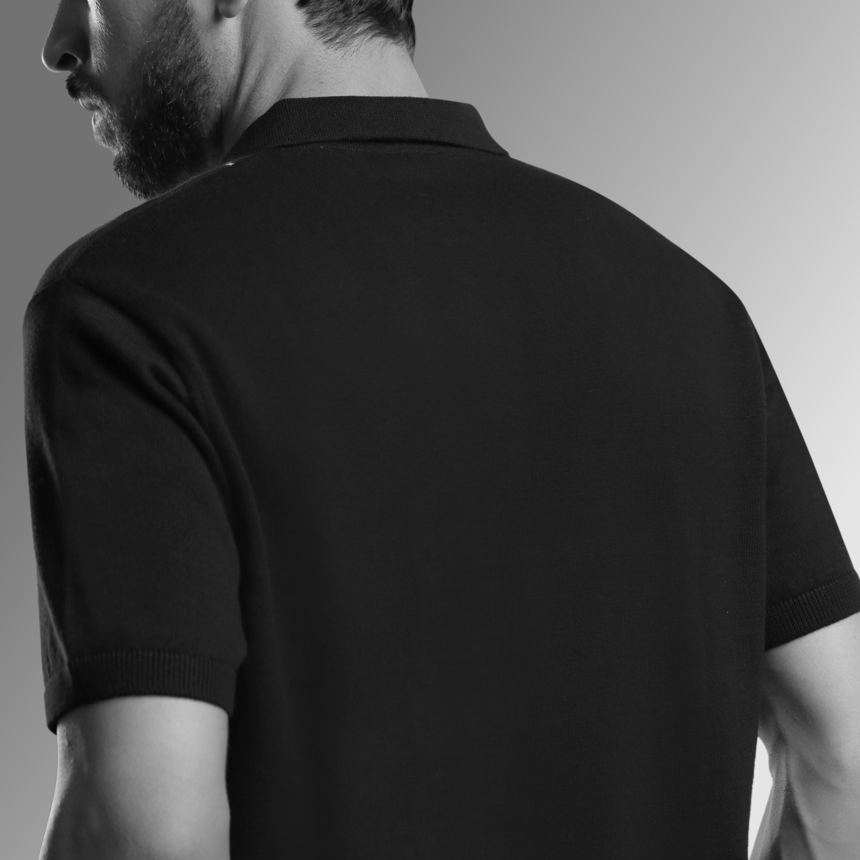 RETRO-INSPIRED PINNACLE POLO