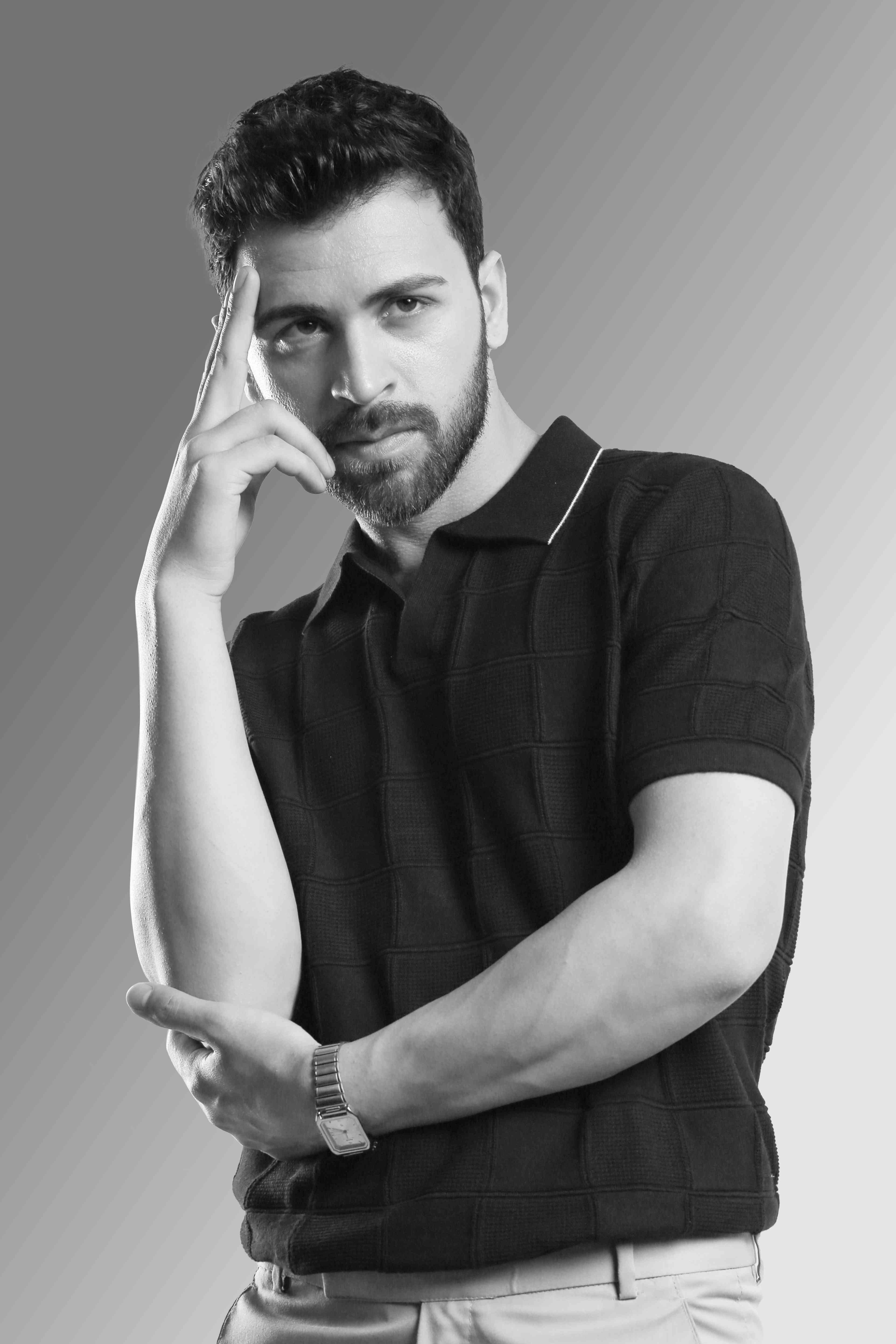 BLACK TEXTURED GRID INSPIRED PINNACLE POLO