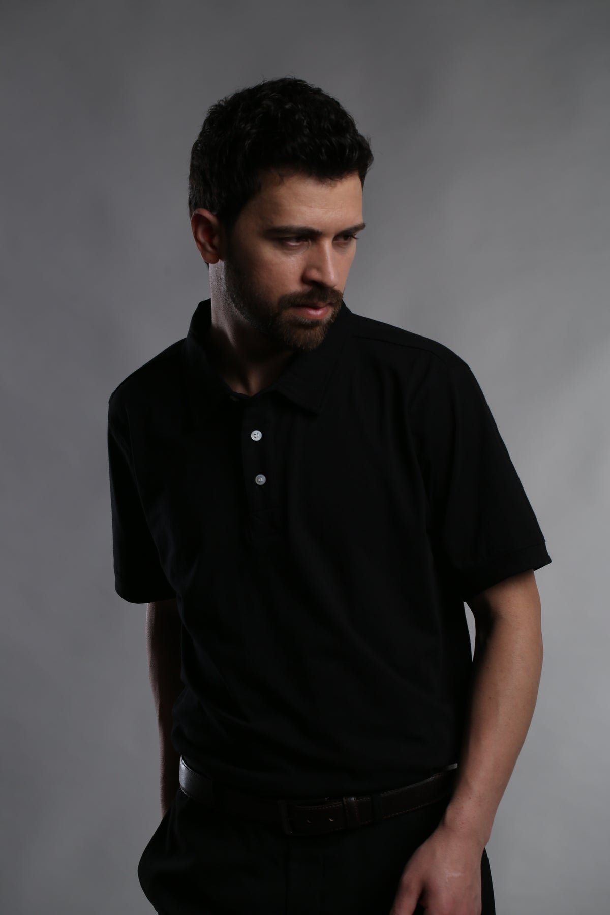 TEXTURED BLACK PERFORMANCE SHORT-SLEEVE POLO T-SHIRT