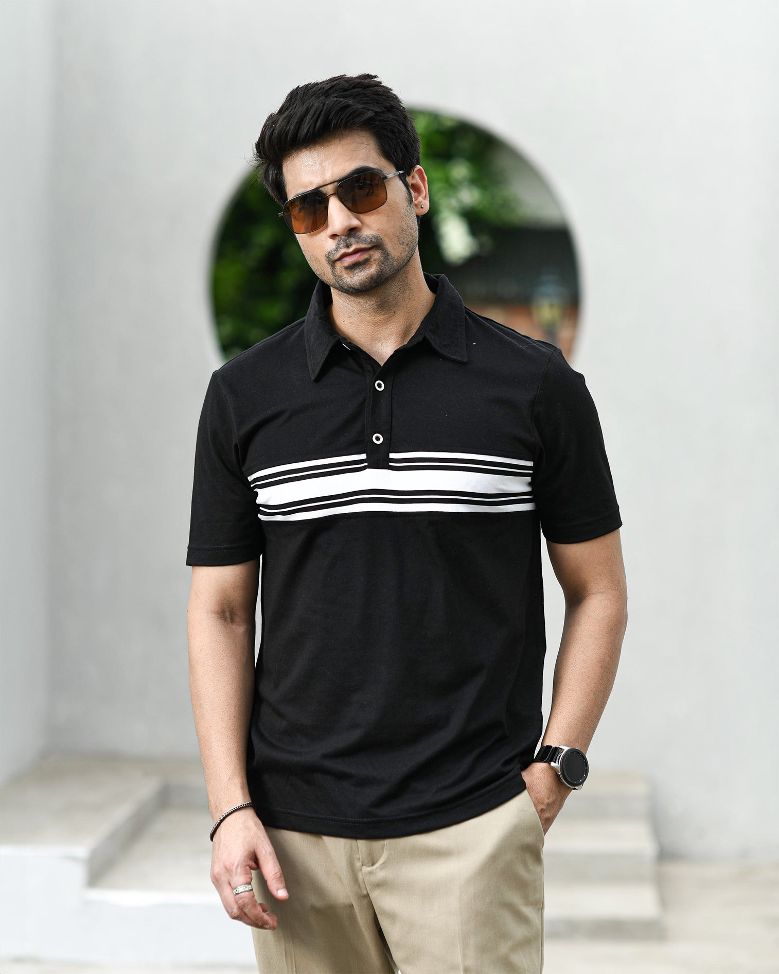 CLASSIC BLACK PINNACLE POLO WITH STRIPES